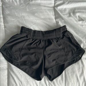 Lululemon black low rise Hotty hot shorts 2.5in.